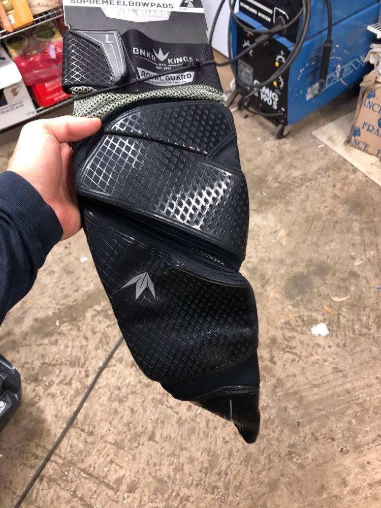 Bunkerkings knä och armbågsskydd